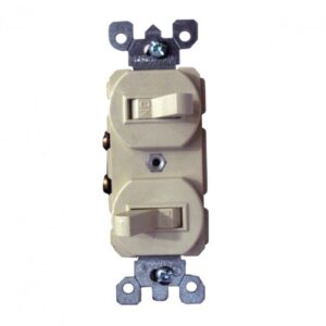 INT. DOBLE T/LEVINTON U-5 .